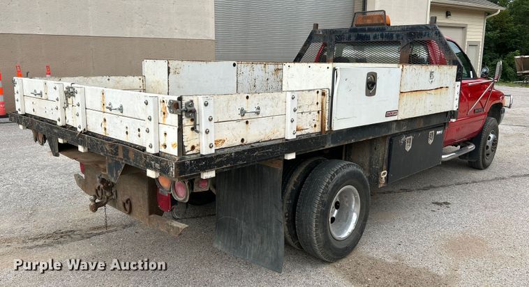 image for item NL9487 2000 Dodge Ram 3500  flatbed pickup truck