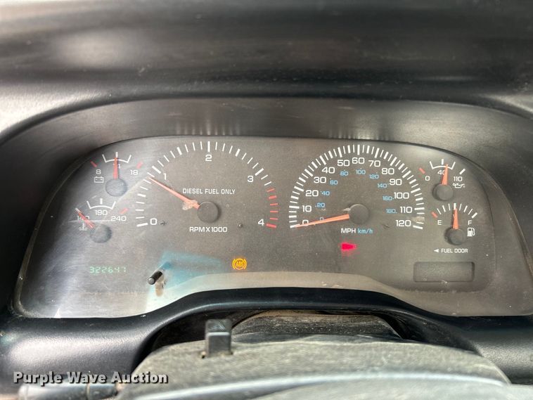 image for item NL9487 2000 Dodge Ram 3500  flatbed pickup truck