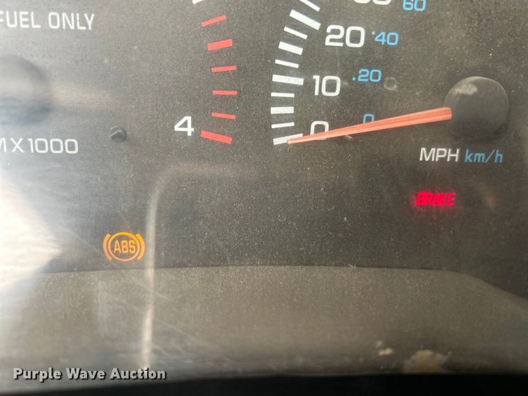 image for item NL9487 2000 Dodge Ram 3500  flatbed pickup truck