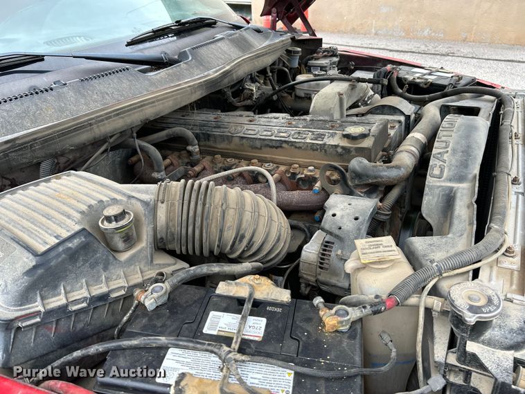 image for item NL9487 2000 Dodge Ram 3500  flatbed pickup truck