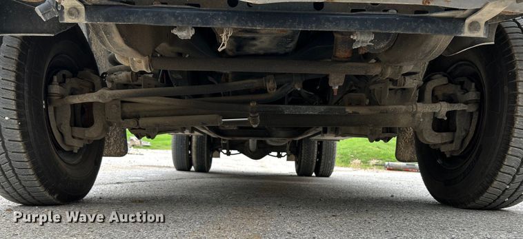 image for item NL9487 2000 Dodge Ram 3500  flatbed pickup truck