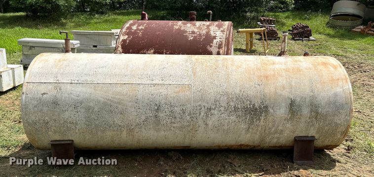 image for item NL9500 (2) fuel tanks