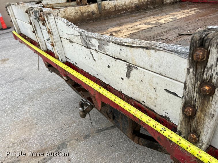 image for item NL9507 2001 Dodge Ram 3500 Laramie SLT  flatbed pickup truck