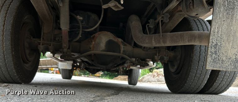 image for item NL9507 2001 Dodge Ram 3500 Laramie SLT  flatbed pickup truck