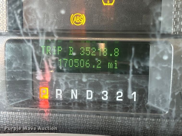 image for item NL9535 2010  Ford F350 Super Duty XL  Crew Cab pickup truck