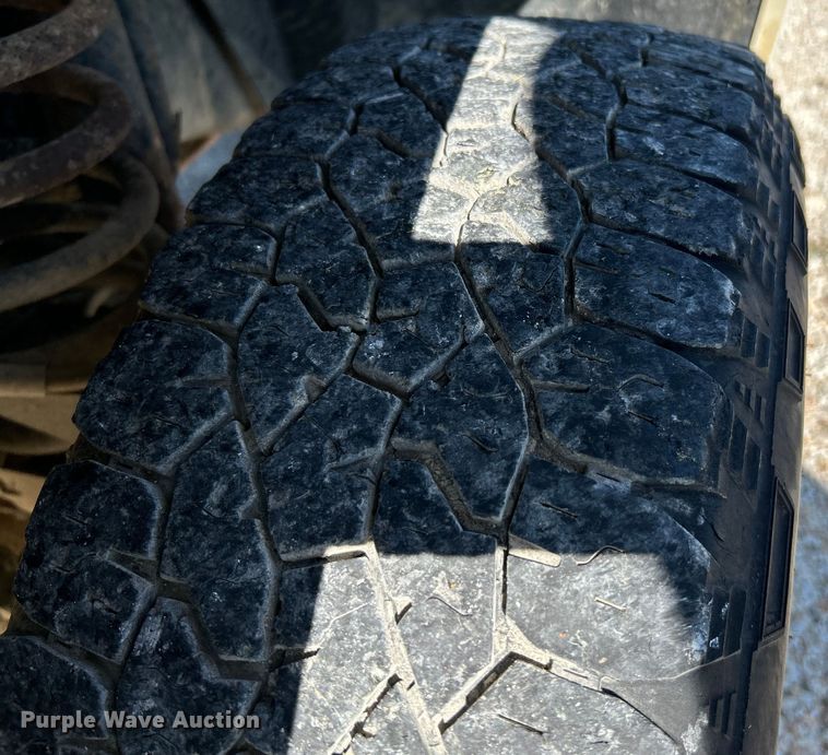 image for item NL9535 2010  Ford F350 Super Duty XL  Crew Cab pickup truck