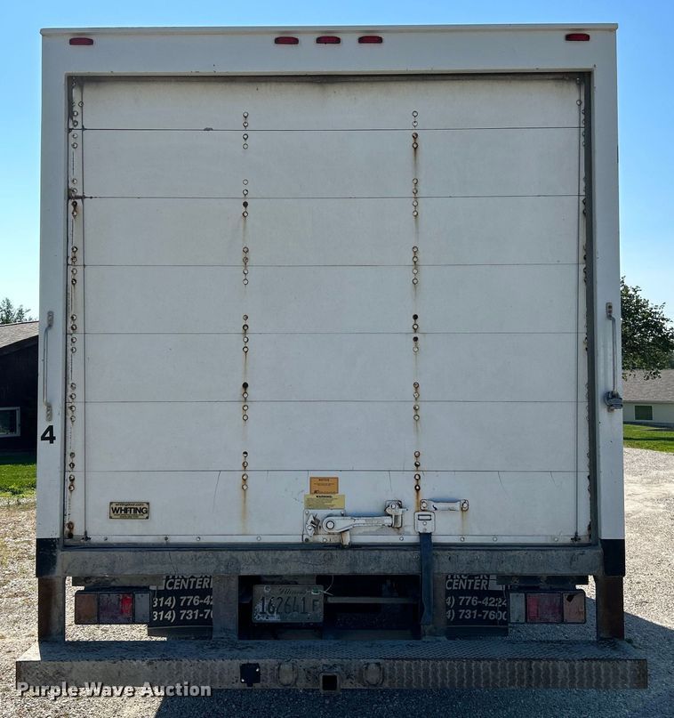 image for item NL9536 2016 Isuzu NPR HD  Crew Cab box truck