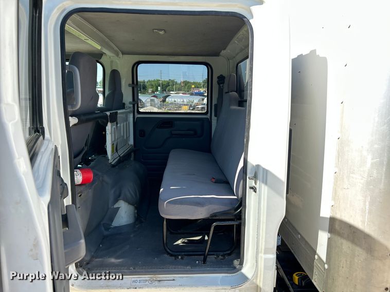 image for item NL9536 2016 Isuzu NPR HD  Crew Cab box truck