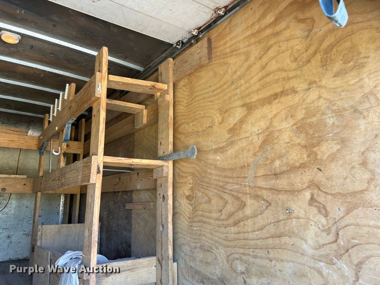 image for item NL9536 2016 Isuzu NPR HD  Crew Cab box truck