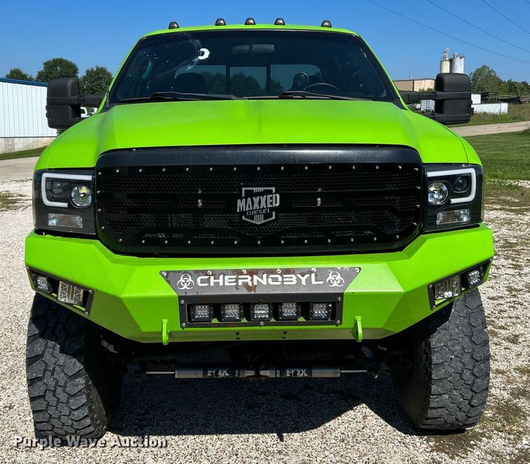 image for item NL9537 2003  Ford F250  Crew Cab pickup truck