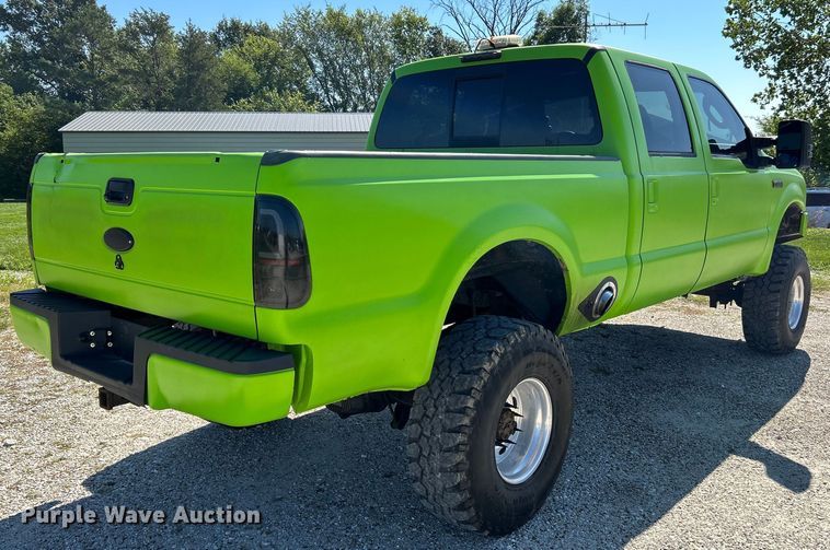 image for item NL9537 2003  Ford F250  Crew Cab pickup truck