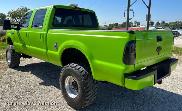 image for item NL9537 2003  Ford F250  Crew Cab pickup truck