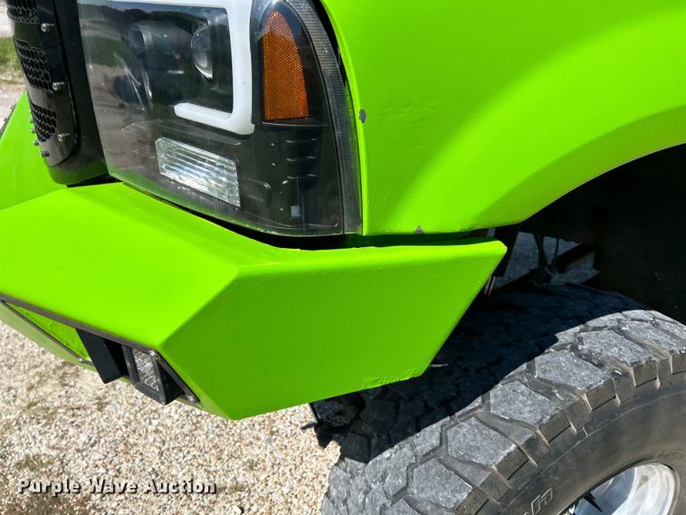 image for item NL9537 2003  Ford F250  Crew Cab pickup truck