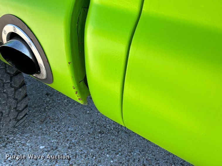 image for item NL9537 2003  Ford F250  Crew Cab pickup truck