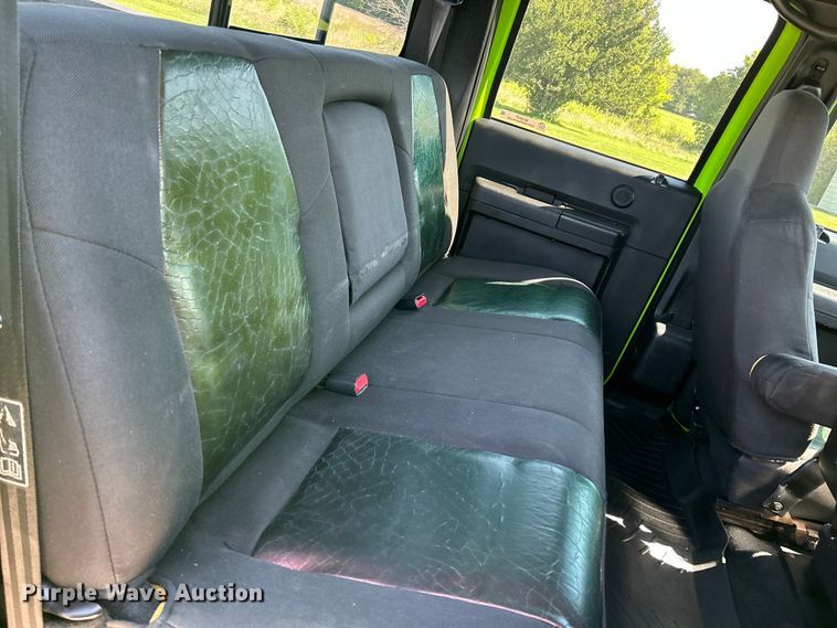 image for item NL9537 2003  Ford F250  Crew Cab pickup truck