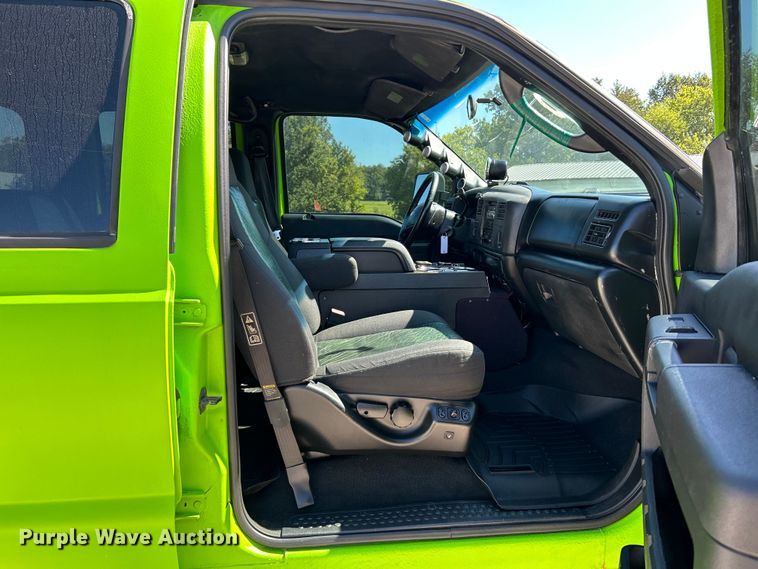 image for item NL9537 2003  Ford F250  Crew Cab pickup truck