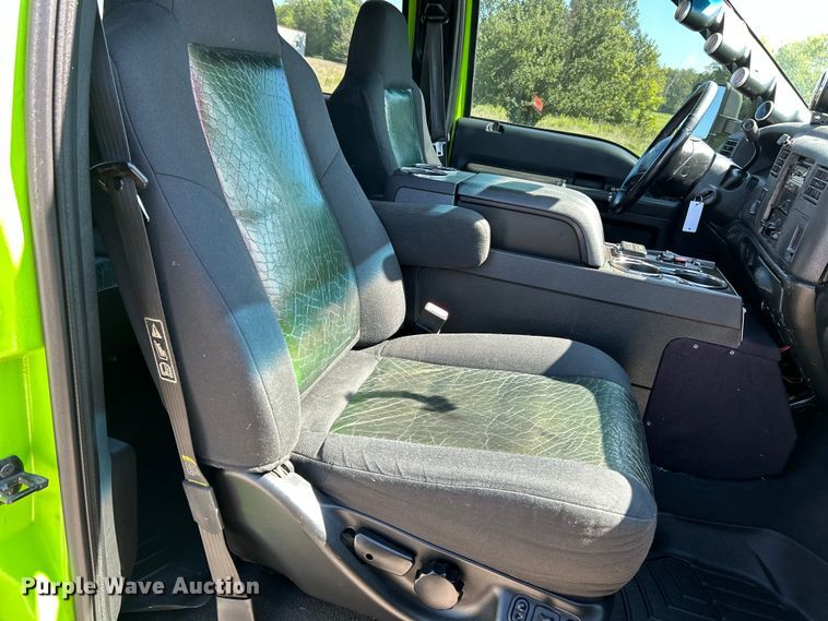 image for item NL9537 2003  Ford F250  Crew Cab pickup truck