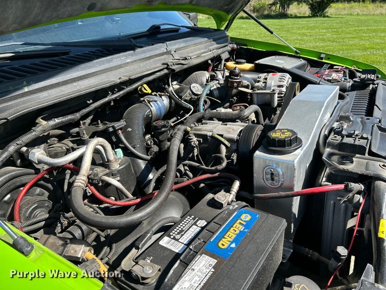 image for item NL9537 2003  Ford F250  Crew Cab pickup truck