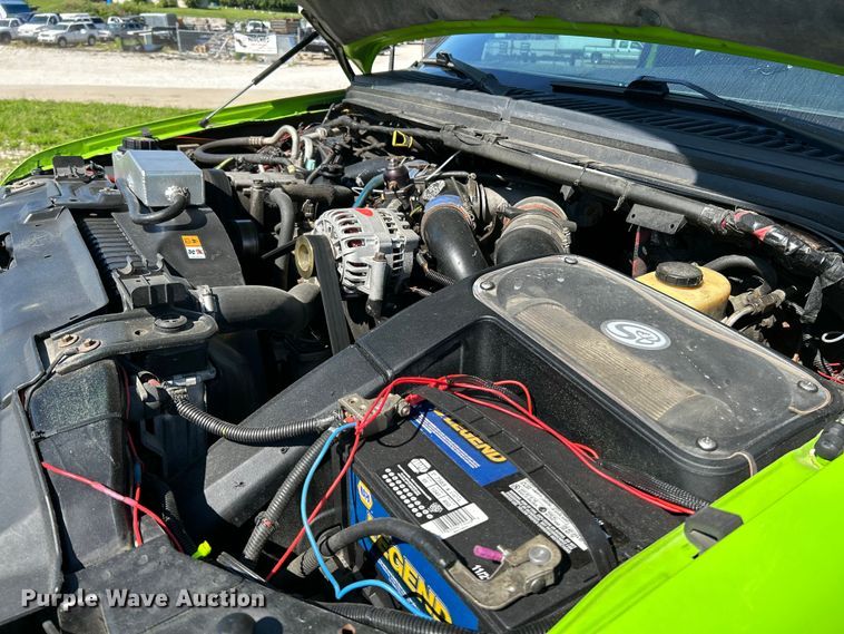 image for item NL9537 2003  Ford F250  Crew Cab pickup truck