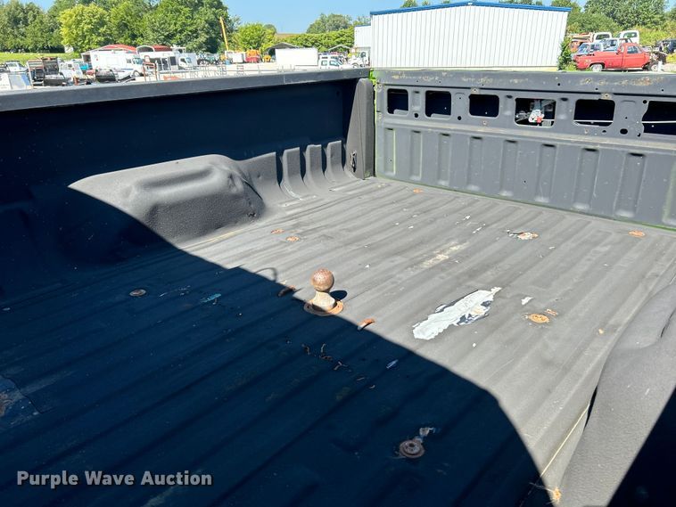 image for item NL9537 2003  Ford F250  Crew Cab pickup truck