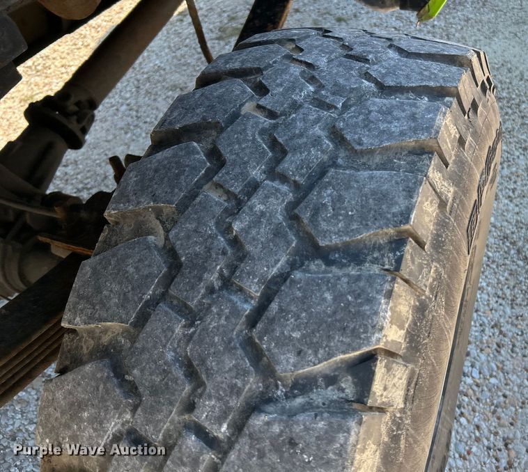 image for item NL9537 2003  Ford F250  Crew Cab pickup truck