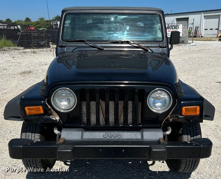 image for item NL9538 2002 Jeep Wrangler Sport  SUV