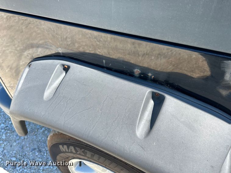 image for item NL9538 2002 Jeep Wrangler Sport  SUV