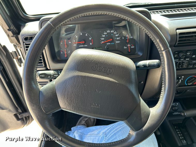 image for item NL9538 2002 Jeep Wrangler Sport  SUV