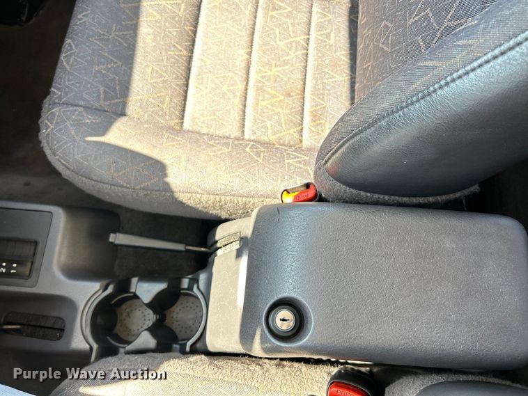 image for item NL9538 2002 Jeep Wrangler Sport  SUV