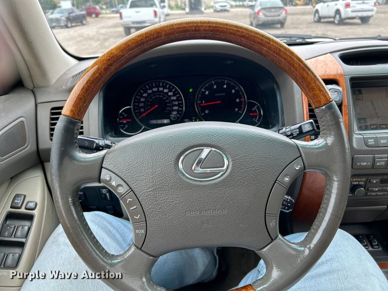 image for item NL9545 2005 Lexus GX470  SUV