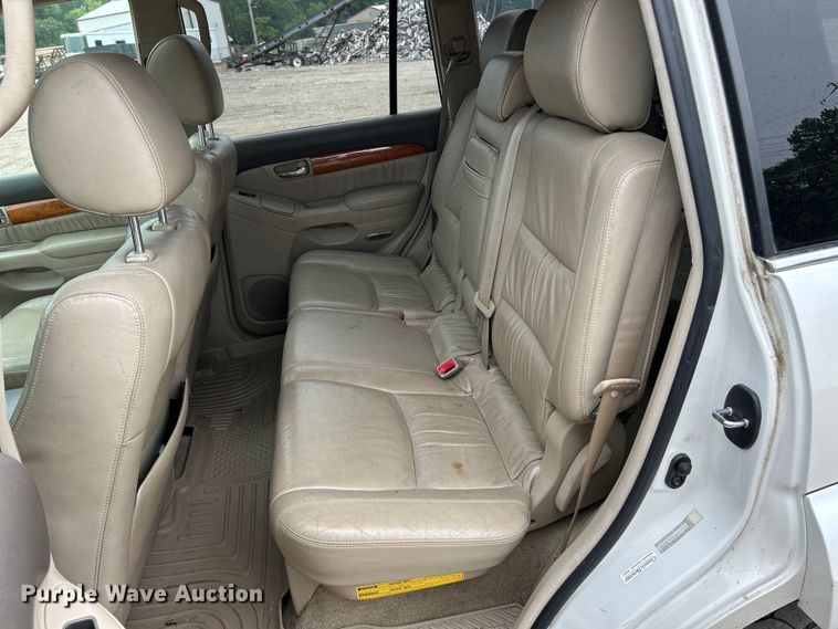 image for item NL9545 2005 Lexus GX470  SUV