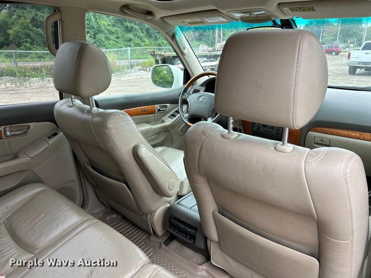 image for item NL9545 2005 Lexus GX470  SUV