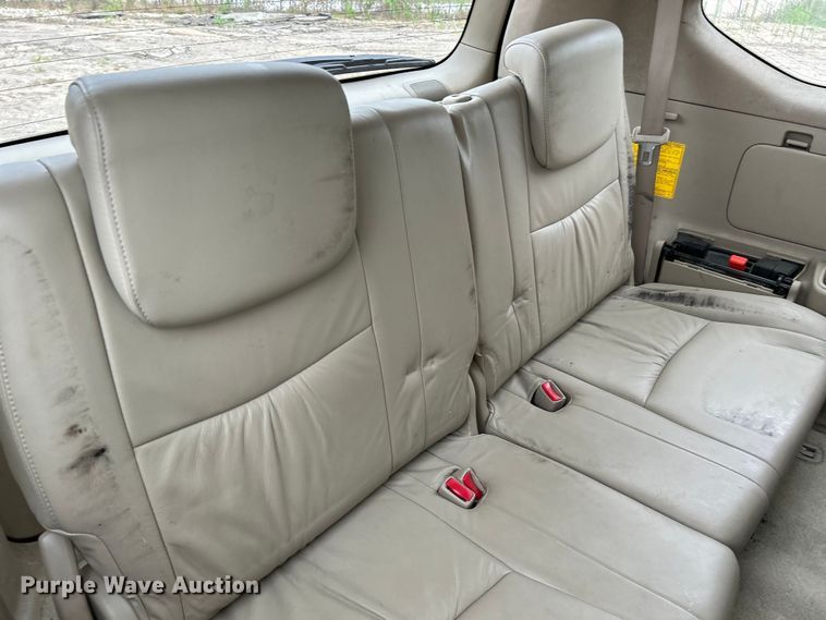 image for item NL9545 2005 Lexus GX470  SUV