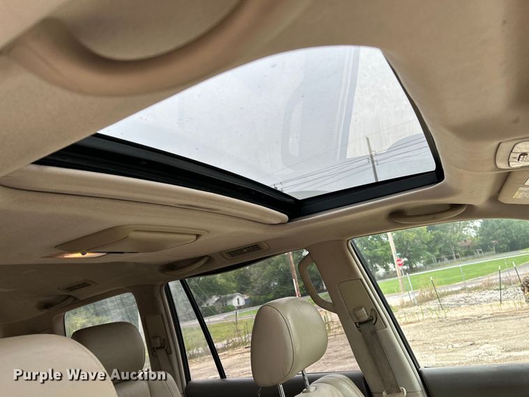 image for item NL9545 2005 Lexus GX470  SUV