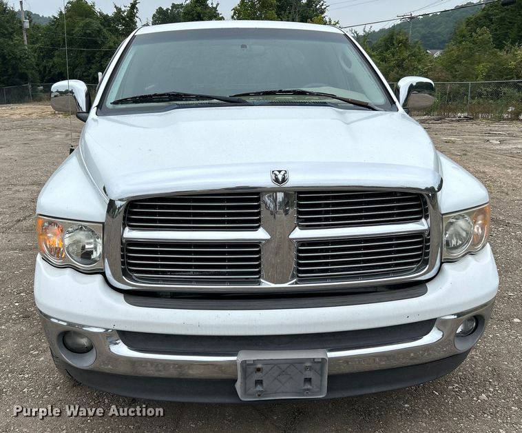 image for item NL9546 2002 Dodge Ram 1500 SLT  Quad Cab pickup truck