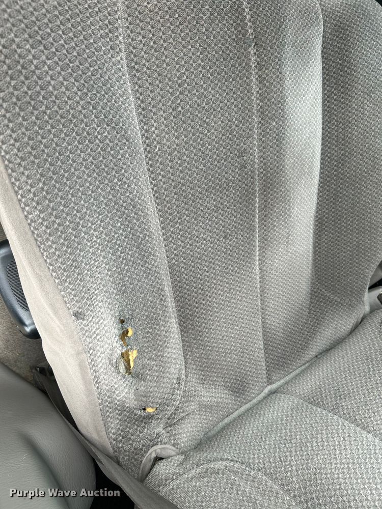 image for item NL9546 2002 Dodge Ram 1500 SLT  Quad Cab pickup truck