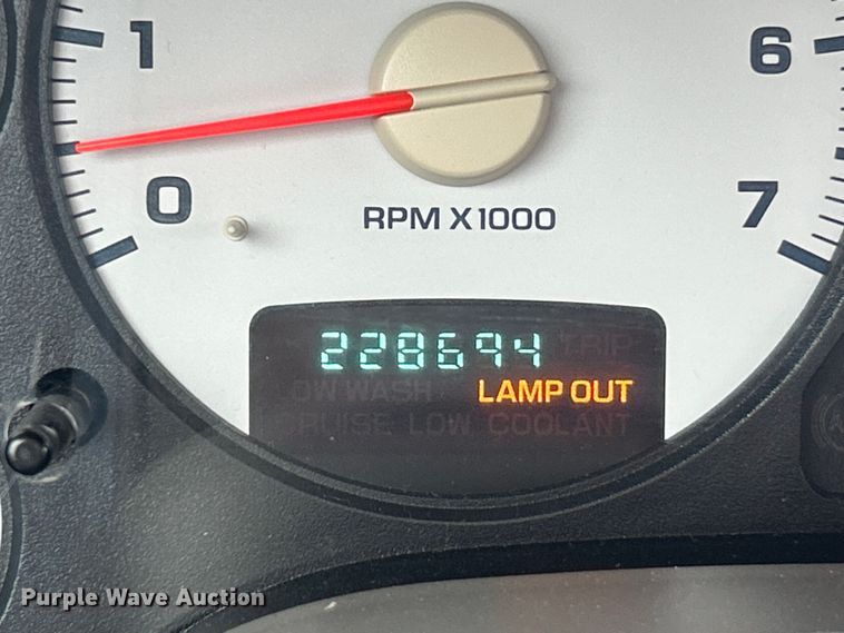 image for item NL9546 2002 Dodge Ram 1500 SLT  Quad Cab pickup truck