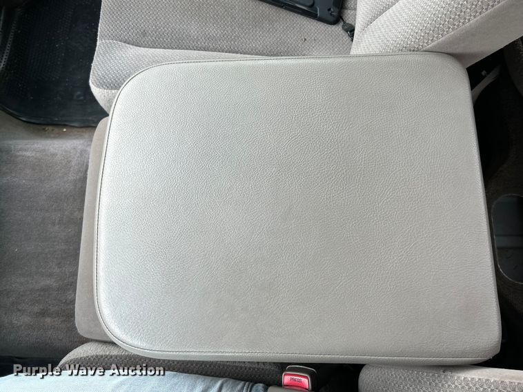 image for item NL9546 2002 Dodge Ram 1500 SLT  Quad Cab pickup truck