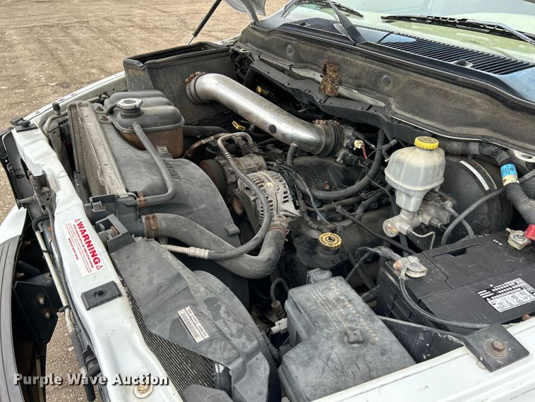 image for item NL9546 2002 Dodge Ram 1500 SLT  Quad Cab pickup truck