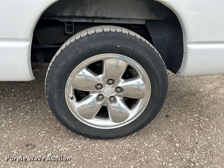 image for item NL9546 2002 Dodge Ram 1500 SLT  Quad Cab pickup truck