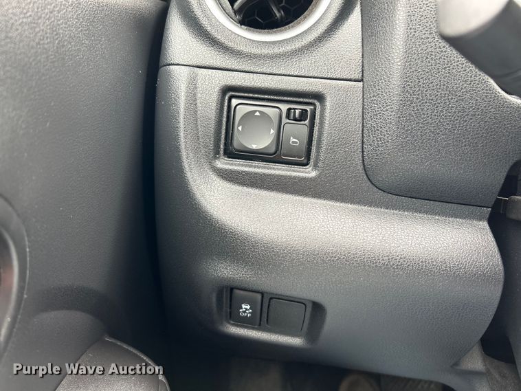 image for item NL9547 2016 Nissan Versa SV