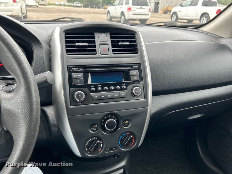 image for item NL9547 2016 Nissan Versa SV