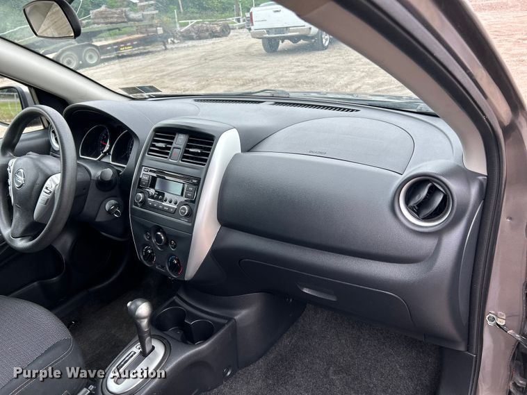 image for item NL9547 2016 Nissan Versa SV