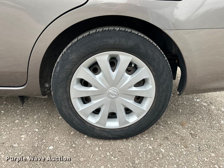 image for item NL9547 2016 Nissan Versa SV