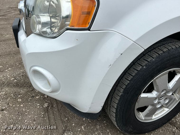 image for item NL9548 2011 Ford Escape XLT  SUV