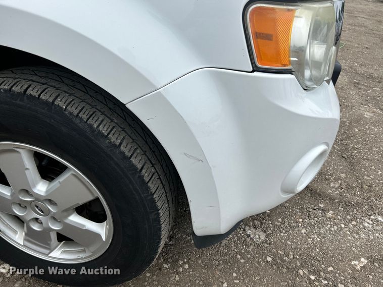 image for item NL9548 2011 Ford Escape XLT  SUV