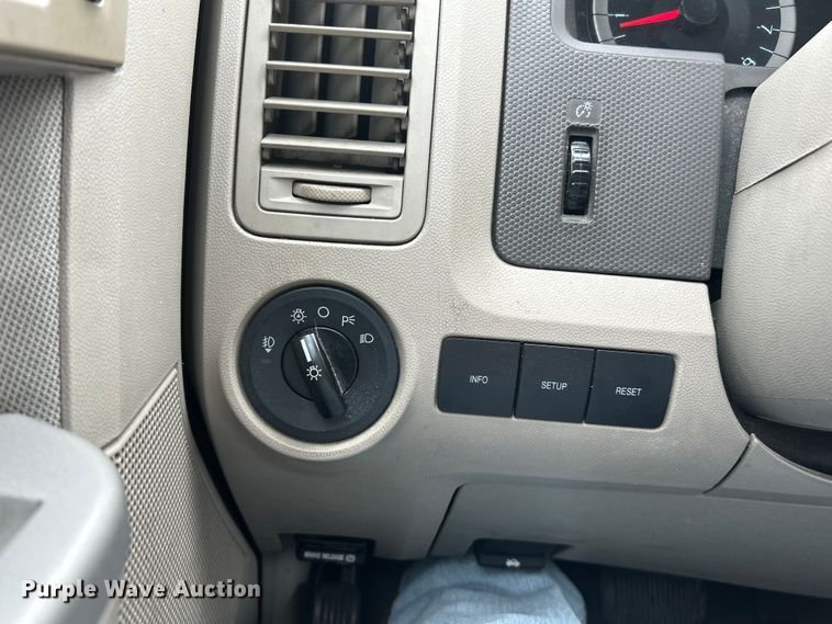 image for item NL9548 2011 Ford Escape XLT  SUV