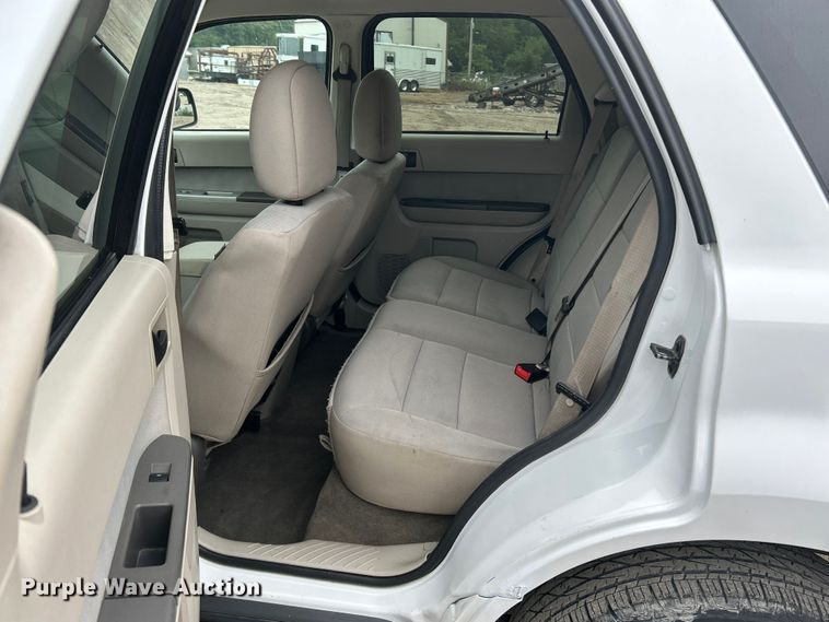 image for item NL9548 2011 Ford Escape XLT  SUV