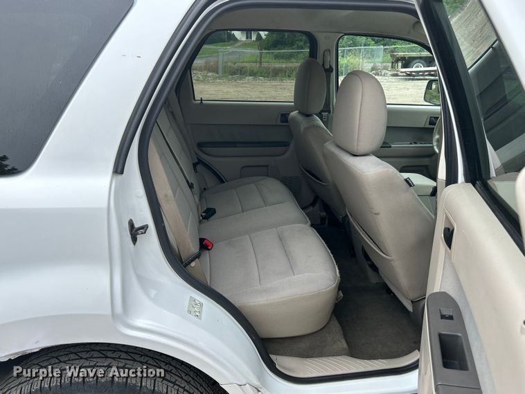 image for item NL9548 2011 Ford Escape XLT  SUV