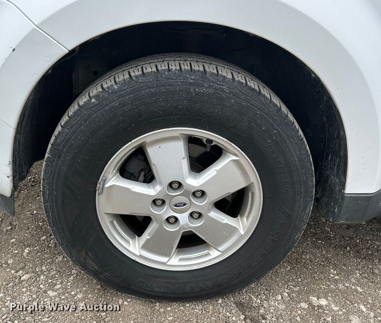 image for item NL9548 2011 Ford Escape XLT  SUV